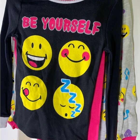 Smiley World NEW Size 4 Two Set Pajama Set - Picture 4 of 8
